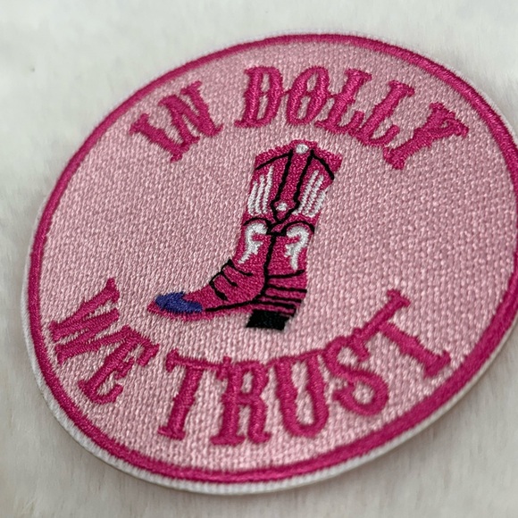 IN DOLLY WE TRUST 🩷 patch - Picture 4 of 7